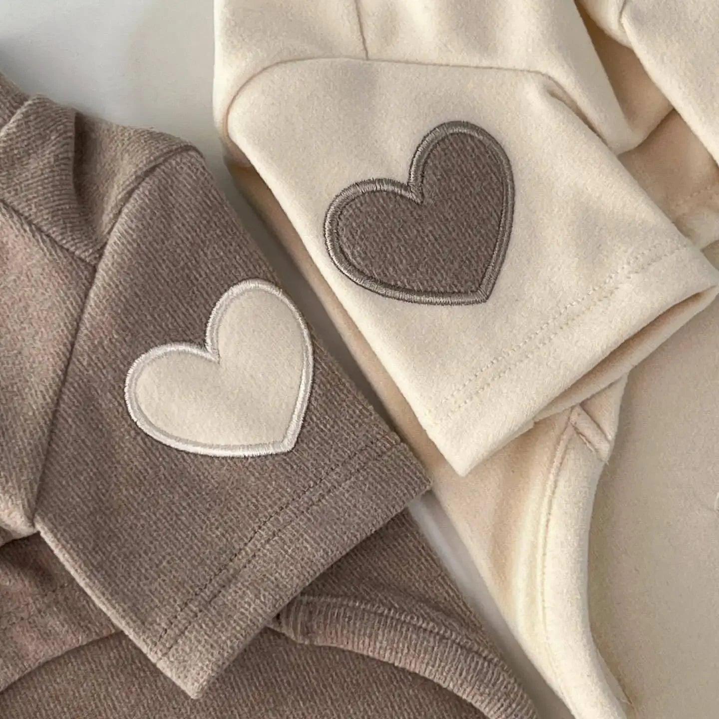 Adorable Warm Hoodie for Pets - Love Bear Design